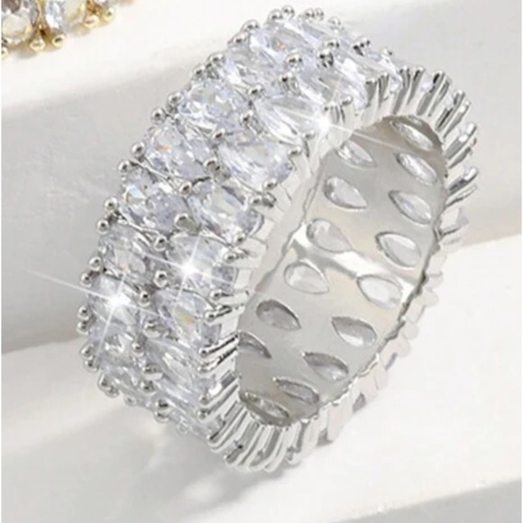 Simulated Diamonds Wedding Band, Eternity Luxury, Cubic Zirconia Ring, Sz 8 - Picture 4 of 8